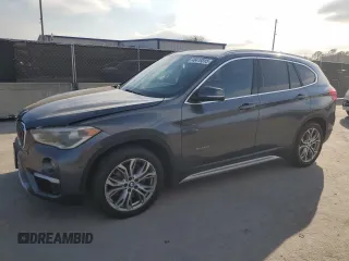 2017 BMW X1 xDrive28i с VIN WBXHT3C30H5F76175, выставлен на аукционе Copart как лот 46419315 с пробегом 146 099 миль миль и Списание • Salvage title. История ставок и продаж доступна на DreamBid. Изображение 1.