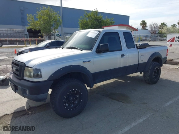 2006 Ford Ranger XL with VIN 1FTYR14UX6PA77907, listed as a IAAI auction lot 41920130 with 163,342 mi miles. Bid and sale history available at carsss.com. Image 17.