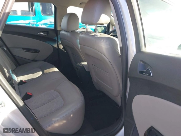 2014 Buick Verano with VIN 1G4PP5SK6E4162426, listed as a IAAI auction lot 41116179 with 101,563 mi miles. Bid and sale history available at carsss.com. Image 8.