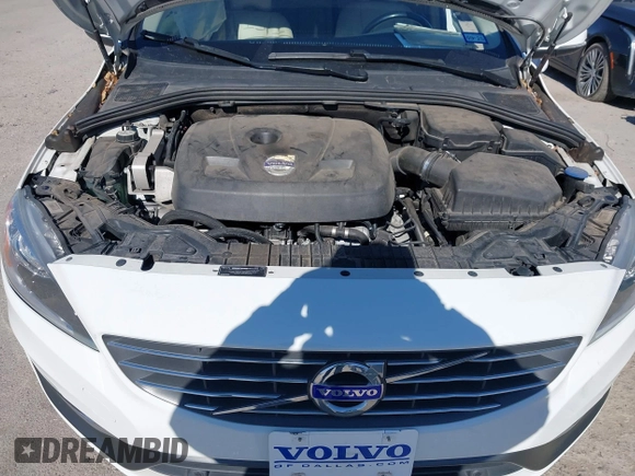 2015 Volvo S60 T5 Drive-E Premier z VIN YV140MFKXF1351769, wystawiony jako IAAI lot #41392860 z przebiegiem 56 920 mil mil oraz . Historia ofert i sprzedaży dostępna na DreamBid. Obrazek 10.