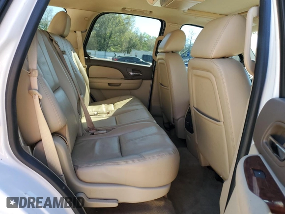 2014 Chevrolet Tahoe LT with VIN 1GNSCBE08ER192587, listed as a Copart auction lot 49216975 with 178,595 mi miles and Salvage title. Bid and sale history available at DreamBid. Image 12.