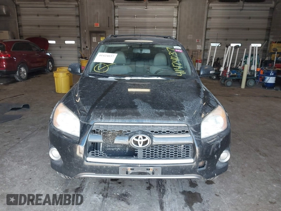 2010 Toyota RAV4 Ltd with VIN 2T3DF4DV6AW028590, listed as a IAAI auction lot 41424037 with 223,975 mi miles. Bid and sale history available at carsss.com. Image 12.