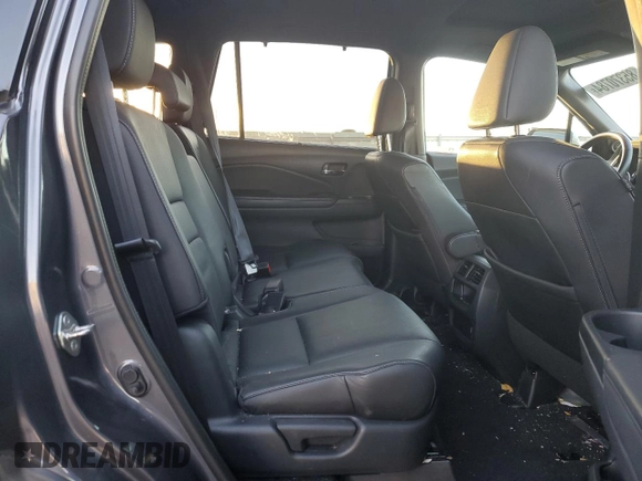2019 Honda Passport EX-L z VIN 5FNYF8H58KB017231, wystawiony jako Copart lot #85370784 z przebiegiem 47 412 mil mil oraz Szkoda całkowita • Salvage title. Historia ofert i sprzedaży dostępna na DreamBid. Obrazek 12.