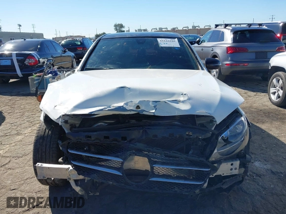 2018 Mercedes-Benz C 300 with VIN WDDWF4JB0JR397714, listed as a IAAI auction lot 41644105 with 91,708 mi miles and . Bid and sale history available at carsss.com. Image 13.