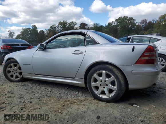 2002 Mercedes-Benz SLK 230 Kompressor z VIN WDBKK49FX2F242519, wystawiony jako Copart lot #74947574 z przebiegiem 38 513 mil mil oraz Czysty tytuł • Clean title. Historia ofert i sprzedaży dostępna na DreamBid. Obrazek 2.