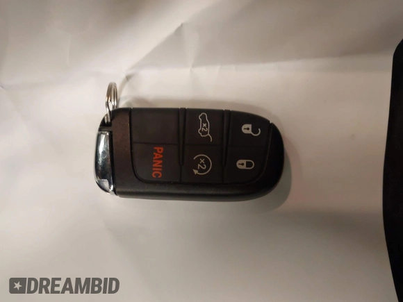 2022 Jeep Compass Altitude with VIN 3C4NJDBB3NT126047, listed as a IAAI auction lot 41570980 with 39,896 mi miles and . Bid and sale history available at DreamBid. Image 11.