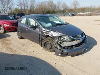 2015 Honda Civic Sedan LX with VIN 19XFB2F5XFE020890, listed as a IAAI auction lot 41891629 with 85,939 mi miles. Bid and sale history available at carsss.com. Image 1.