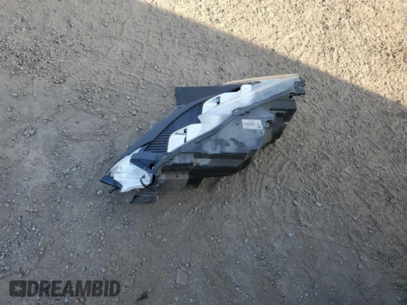 2021 Ford Escape Titanium Hybrid с VIN 1FMCU9DZ2MUA10439, выставлен на аукционе Copart как лот 58440785 с пробегом 84 803 миль миль и Списание • Salvage title. История ставок и продаж доступна на DreamBid. Изображение 13.