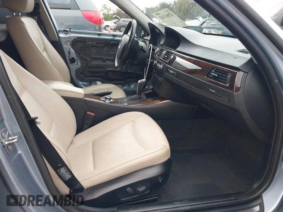 2010 BMW 3 Series 328i with VIN WBAPH5G58ANM35713, listed as a IAAI auction lot 42063163 with 200,472 mi miles and . Bid and sale history available at DreamBid. Image 5.