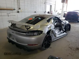 2020 Porsche 718 Cayman GT4 z VIN WP0AC2A8XLS289263, wystawiony jako Copart lot #50554252 z przebiegiem Nie podano mil oraz . Historia ofert i sprzedaży dostępna na DreamBid. Obrazek 4.