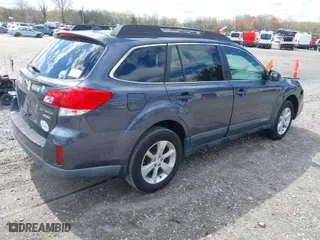 2014 Subaru Outback 2.5i Premium with VIN 4S4BRBCCXE3297733, listed as a IAAI auction lot 42051840 with 139,088 mi miles. Bid and sale history available at carsss.com. Image 4.