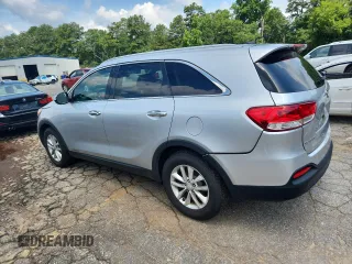 2017 Kia Sorento LX with VIN 5XYPGDA59HG320340, listed as a Copart auction lot 62184305 with 227,740 mi miles and Clean title. Bid and sale history available at DreamBid. Image 2.