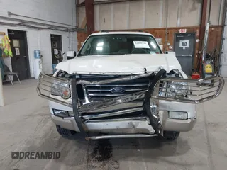 2010 Ford Explorer Eddie Bauer with VIN 1FMEU7EE3AUA06159, listed as a IAAI auction lot 42099321 with 132,149 mi miles. Bid and sale history available at carsss.com. Image 6.