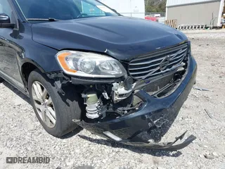 2017 Volvo XC60 with VIN YV440MDJ5H2077536, listed as a IAAI auction lot 41843564 with 161,947 mi miles. Bid and sale history available at carsss.com. Image 22.