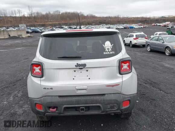 2018 Jeep Renegade Trailhawk with VIN ZACCJBCB1JPG74527, listed as a IAAI auction lot 41814352 with 71,120 mi miles. Bid and sale history available at carsss.com. Image 16.