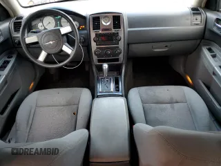 2005 Chrysler 300 with VIN 2C3JA43R75H169166, listed as a Copart auction lot 84252574 with 181,634 mi miles and Salvage Title. Bid and sale history available at carsss.com. Image 8.