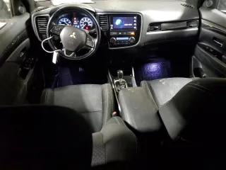 2022 BMW X5 xDrive40i z VIN 5UXCR6C06N9L95952, wystawiony jako Copart lot #42306345 z przebiegiem 20 842 mil mil oraz Szkoda całkowita • Salvage title. Historia ofert i sprzedaży dostępna na DreamBid. Obrazek 8.