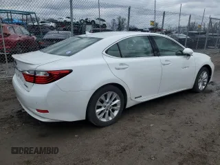 2013 Lexus ES 300h Hybrid with VIN JTHBW1GG9D2021163, listed as a Copart auction lot 40438974 with 69,160 mi miles and Salvage Title. Bid and sale history available at carsss.com. Image 3.