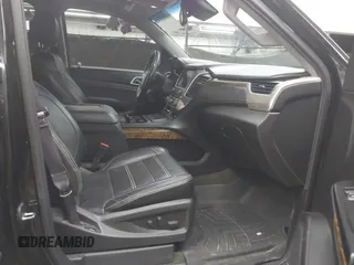 2016 GMC Yukon XL Denali with VIN 1GKS2HKJ8GR102213, listed as a IAAI auction lot 41818737 with 154,607 mi miles and . Bid and sale history available at DreamBid. Image 5.