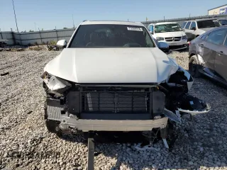 2023 Audi Q7 Prestige with VIN WA1VXBF72PD020328, listed as a Copart auction lot 73369314 with 3,839 mi miles and Salvage title. Bid and sale history available at DreamBid. Image 5.
