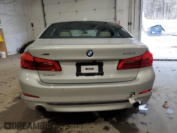 2020 BMW 5 Series 530i xDrive with VIN WBAJR7C09LCE58704, listed as a Copart auction lot 49900615 with 33,167 mi miles and Salvage title. Bid and sale history available at DreamBid. Image 6.
