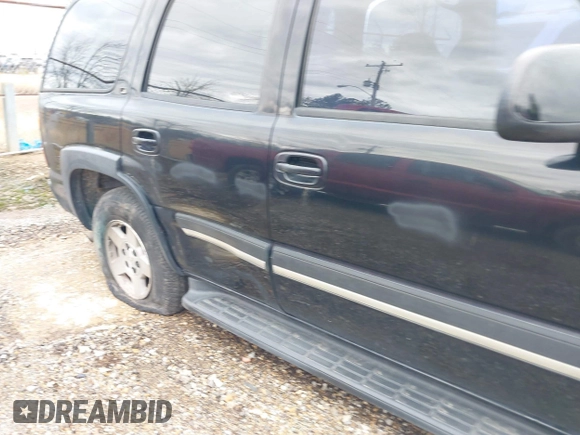 2005 Chevrolet Tahoe LT z VIN 1GNEC13T45R181817, wystawiony jako IAAI lot #41607441 z przebiegiem 280 024 mil mil oraz . Historia ofert i sprzedaży dostępna na DreamBid. Obrazek 6.