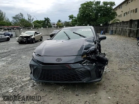2025 Toyota Camry LE with VIN 4T1DAACK8SU580753, listed as a Copart auction lot 52051845 with 1,411 mi miles and Salvage Title. Bid and sale history available at carsss.com. Image 10.