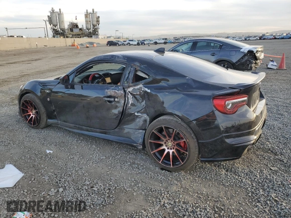 2019 Toyota 86 GT z VIN JF1ZNAE11K9702655, wystawiony jako Copart lot #42194845 z przebiegiem 40 800 mil mil oraz Szkoda całkowita • Salvage title. Historia ofert i sprzedaży dostępna na DreamBid. Obrazek 2.