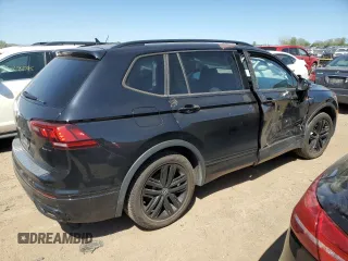 2022 Volkswagen Tiguan SE R-Line Black z VIN 3VV8B7AX2NM107364, wystawiony jako Copart lot #56123605 z przebiegiem 16 242 mil mil oraz Szkoda całkowita • Salvage title. Historia ofert i sprzedaży dostępna na DreamBid. Obrazek 3.