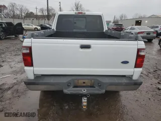 2001 Ford Ranger XL Fleet with VIN 1FTZR15E41TA20422, listed as a Copart auction lot 43518885 with 232,612 mi miles and Clean Title. Bid and sale history available at carsss.com. Image 6.
