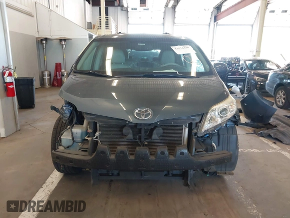2014 Toyota Sienna Limited with VIN 5TDDK3DC6ES076022, listed as a IAAI auction lot 42174440 with 112,630 mi miles and . Bid and sale history available at DreamBid. Image 13.