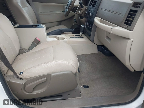 2012 Jeep Liberty Sport Latitude z VIN 1C4PJLAKXCW145609, wystawiony jako IAAI lot #42342281 z przebiegiem 107 256 mil mil oraz . Historia ofert i sprzedaży dostępna na DreamBid. Obrazek 5.