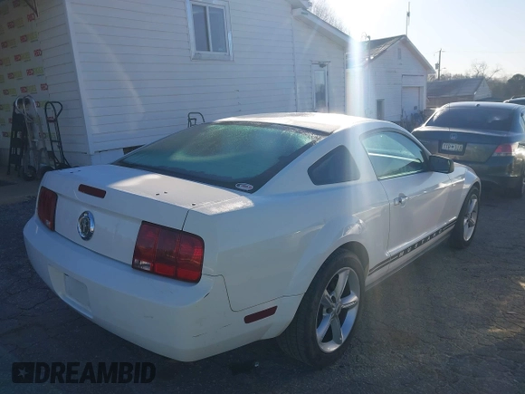 2005 Ford Mustang Deluxe with VIN 1ZVFT80N955183109, listed as a IAAI auction lot 41827964 with 151,774 mi miles. Bid and sale history available at carsss.com. Image 4.