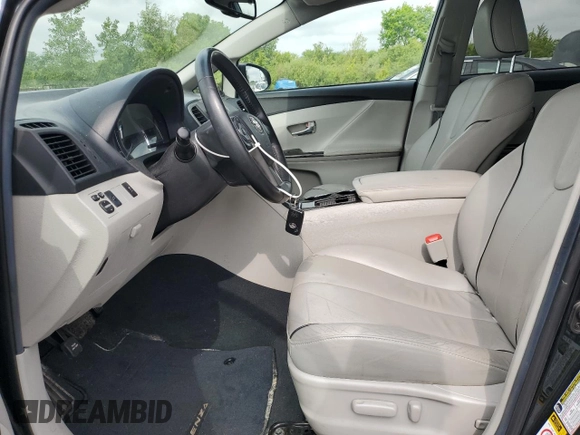 2014 Toyota Venza XLE with VIN 4T3BK3BB9EU100250, listed as a Copart auction lot 61487255 with 84,981 mi miles and Salvage title. Bid and sale history available at DreamBid. Image 7.