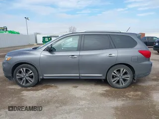 2018 Nissan Pathfinder SL with VIN 5N1DR2MN7JC678216, listed as a IAAI auction lot 41424767 with 94,139 mi miles. Bid and sale history available at carsss.com. Image 14.