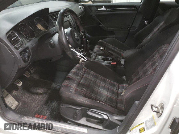 2015 Volkswagen Golf GTI SE with VIN 3VW5T7AU7FM104530, listed as a Copart auction lot 46939165 with 120,490 mi miles and Salvage Title. Bid and sale history available at carsss.com. Image 7.
