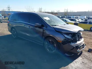 2022 Honda Odyssey Elite z VIN 5FNRL6H93NB023821, wystawiony jako IAAI lot #38670100 z przebiegiem 42 123 mil mil oraz . Historia ofert i sprzedaży dostępna na DreamBid. Obrazek 1.