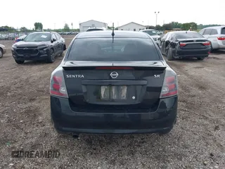 2012 Nissan Sentra 2.0 z VIN 3N1AB6AP0CL646873, wystawiony jako IAAI lot #42375751 z przebiegiem 142 415 mil mil oraz . Historia ofert i sprzedaży dostępna na DreamBid. Obrazek 17.