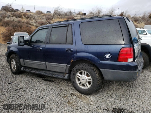 2003 Ford Expedition XLT Value with VIN 1FMPU16W23LC25829, listed as a Copart auction lot 42344235 with 233,990 mi miles and Salvage Title. Bid and sale history available at carsss.com. Image 2.