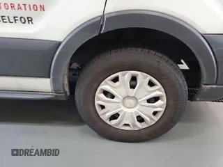 2018 Ford Transit с VIN 1FTYR3XM8JKB31055, выставлен на аукционе IAAI как лот 42791422 с пробегом 130 835 миль миль и . История ставок и продаж доступна на DreamBid. Изображение 24.
