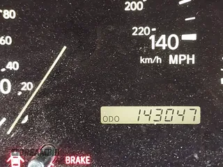 2001 Lexus RX 300 z VIN JTJHF10UX10181150, wystawiony jako IAAI lot #42474131 z przebiegiem 143 047 mil mil oraz . Historia ofert i sprzedaży dostępna na DreamBid. Obrazek 16.