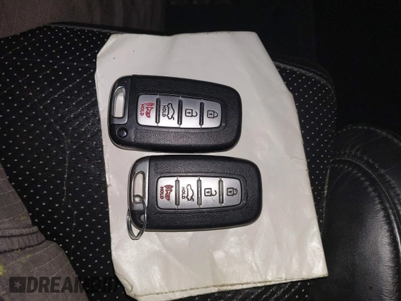 2012 Hyundai Azera с VIN KMHFH4JG5CA161881, выставлен на аукционе IAAI как лот 42250593 с пробегом 130 870 миль миль и . История ставок и продаж доступна на DreamBid. Изображение 11.