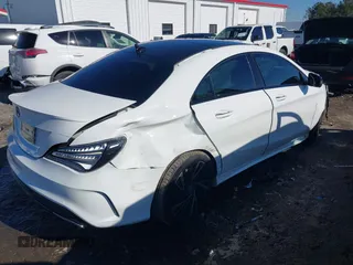 2018 Mercedes-Benz CLA 250 z VIN WDDSJ4EB2JN686656, wystawiony jako IAAI lot #41379711 z przebiegiem 61 221 mil mil oraz . Historia ofert i sprzedaży dostępna na DreamBid. Obrazek 4.