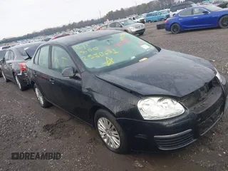 2007 Volkswagen Jetta with VIN 3VWGG71K67M125639, listed as a IAAI auction lot 41382568 with Not provided miles and . Bid and sale history available at DreamBid. Image 1.