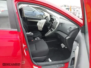 2009 Toyota Matrix S with VIN 2T1LE40E49C009417, listed as a IAAI auction lot 41469027 with 86,212 mi miles. Bid and sale history available at carsss.com. Image 5.