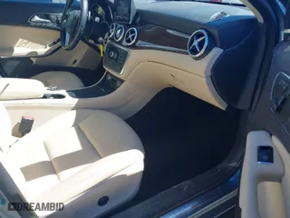 2015 Mercedes-Benz GLA-Class GLA 250 with VIN WDCTG4GB8FJ069183, listed as a IAAI auction lot 41726125 with 84,183 mi miles. Bid and sale history available at carsss.com. Image 5.