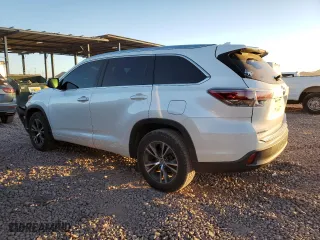 2016 Toyota Highlander XLE with VIN 5TDKKRFH6GS147225, listed as a Copart auction lot 89208775 with 96,836 mi miles and Salvage Title. Bid and sale history available at carsss.com. Image 2.