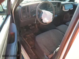 2000 Chevrolet Silverado 1500 with VIN 1GCEC14V3YE374450, listed as a Copart auction lot 46484315 with 172,096 mi miles and Salvage Title. Bid and sale history available at carsss.com. Image 8.
