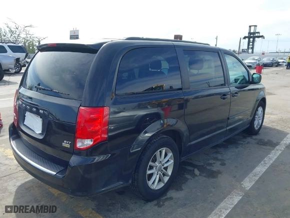 2014 Dodge Grand Caravan SXT 30th Anniversary with VIN 2C4RDGCG7ER122042, listed as a IAAI auction lot 41600892 with 101,596 mi miles. Bid and sale history available at carsss.com. Image 4.