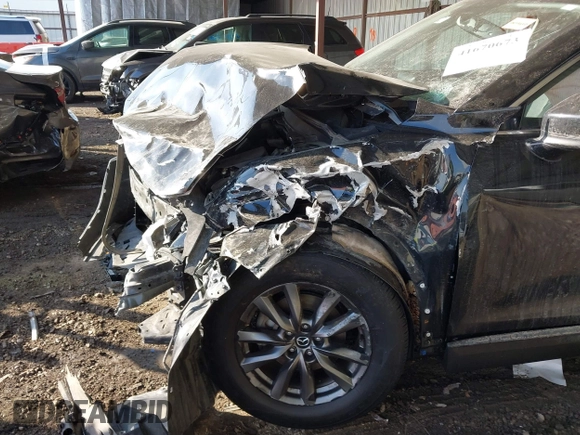 2016 Mazda CX-9 Touring with VIN JM3TCACY8G0102157, listed as a IAAI auction lot 41670673 with 87,796 mi miles and . Bid and sale history available at carsss.com. Image 6.